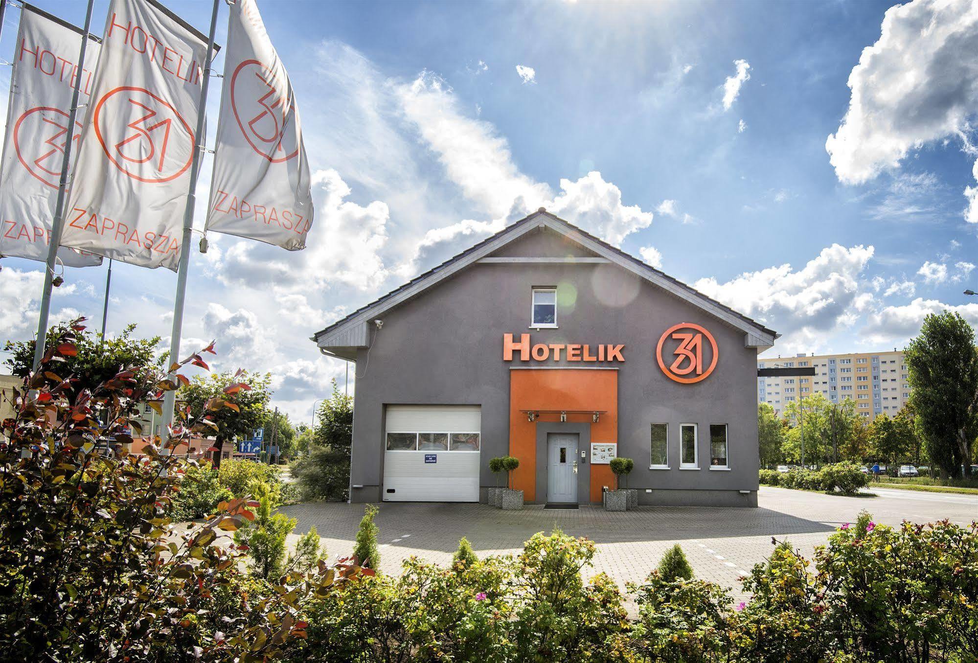 H31 Apartahotel 3*